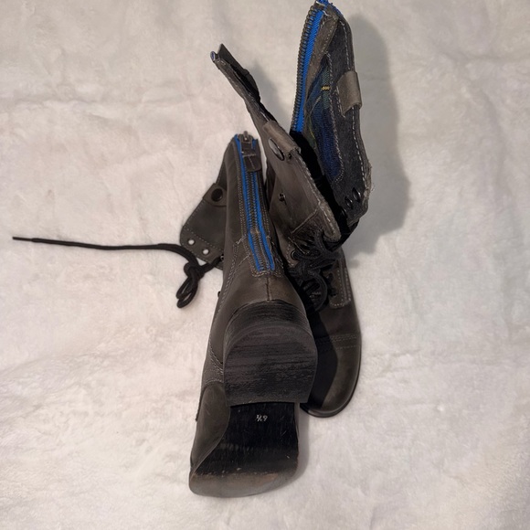 Steve Madden Chevie Combat Boots Charcoal Leather Plaid Zip | 6.5 Edgy Utility - Picture 5 of 12